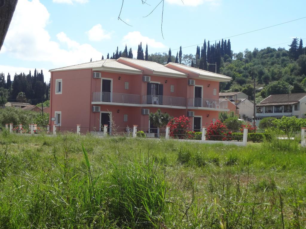 Megali Beach Nikos 斯达林 外观 照片